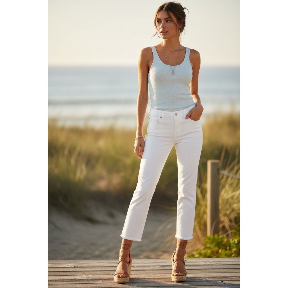 7 For All Mankind Roxanne White Straight Leg Raw Hem Jeans Fits 26x26 NWOT $198